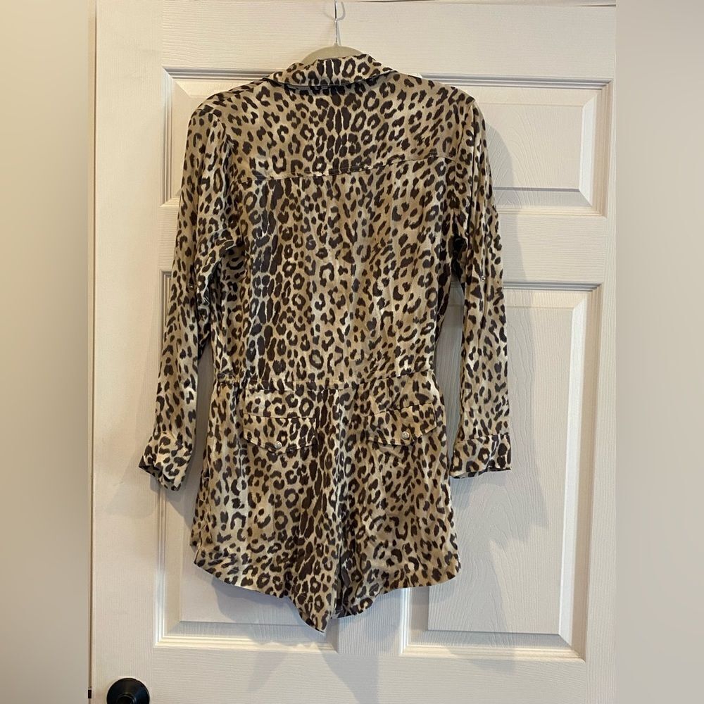 Chaser Leopard Print Romper - Picture 4 of 4